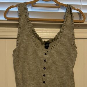 Wild Fable Women's Gray Button-Front Waffle Tank Top women’s medium